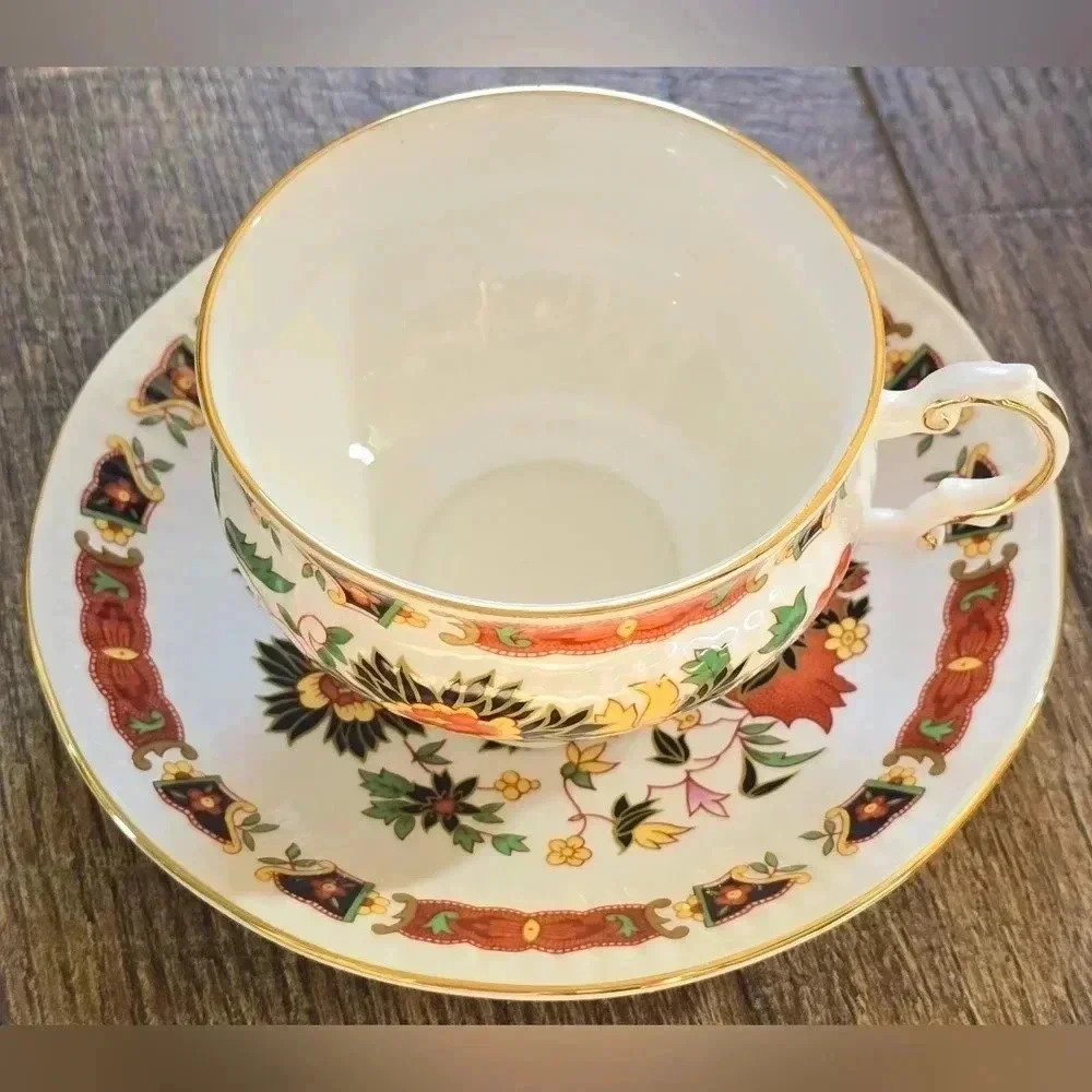 Vintage Oriental Elizabethan Fine Bone China Teacup & Saucer England Imari Style - Picture 4 of 9